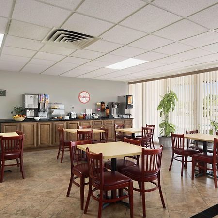 Howard Johnson By Wyndham Winter Haven Fl Dış mekan fotoğraf